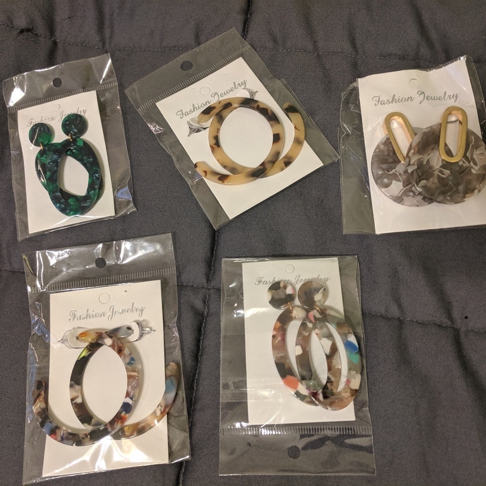 NWT Acrylic Tortoiseshell Hoop Earring Lot of 5
